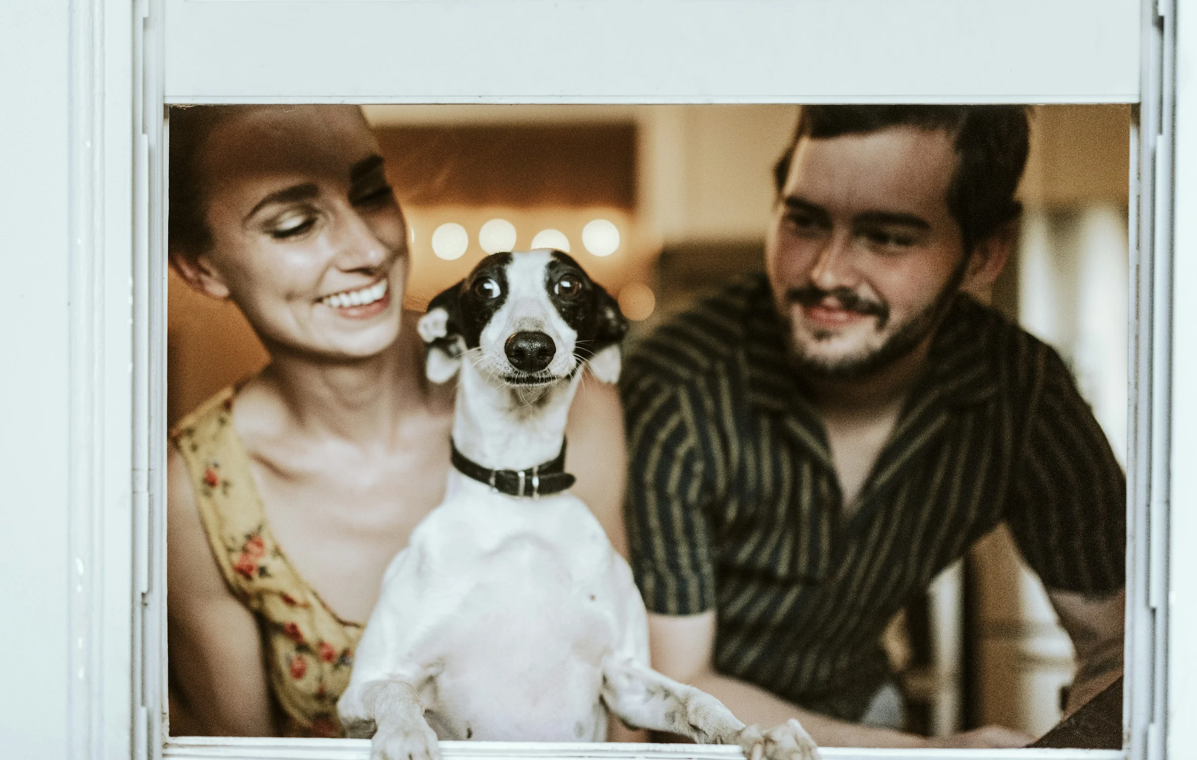 Familia con su perro